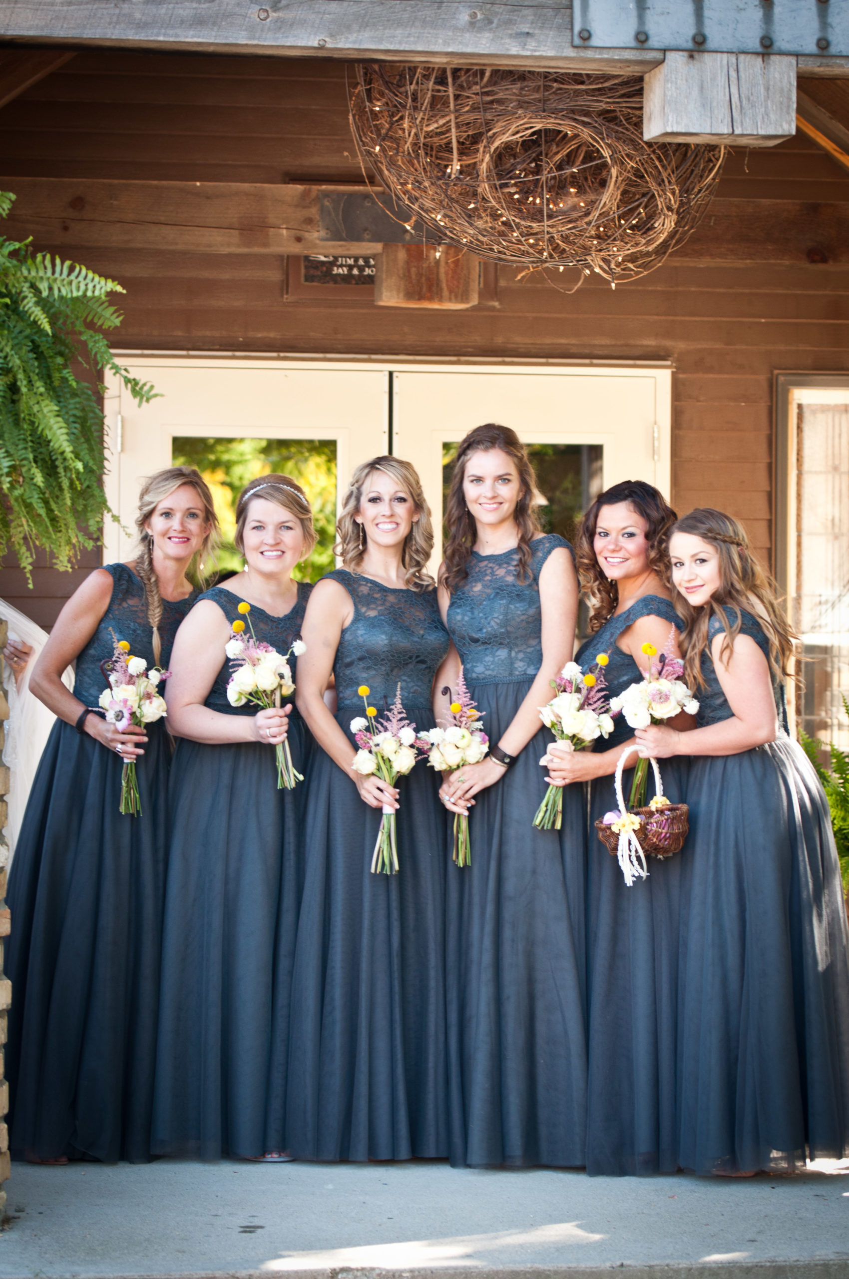 Bridesmaids holding bouquets at Minnesota wedding